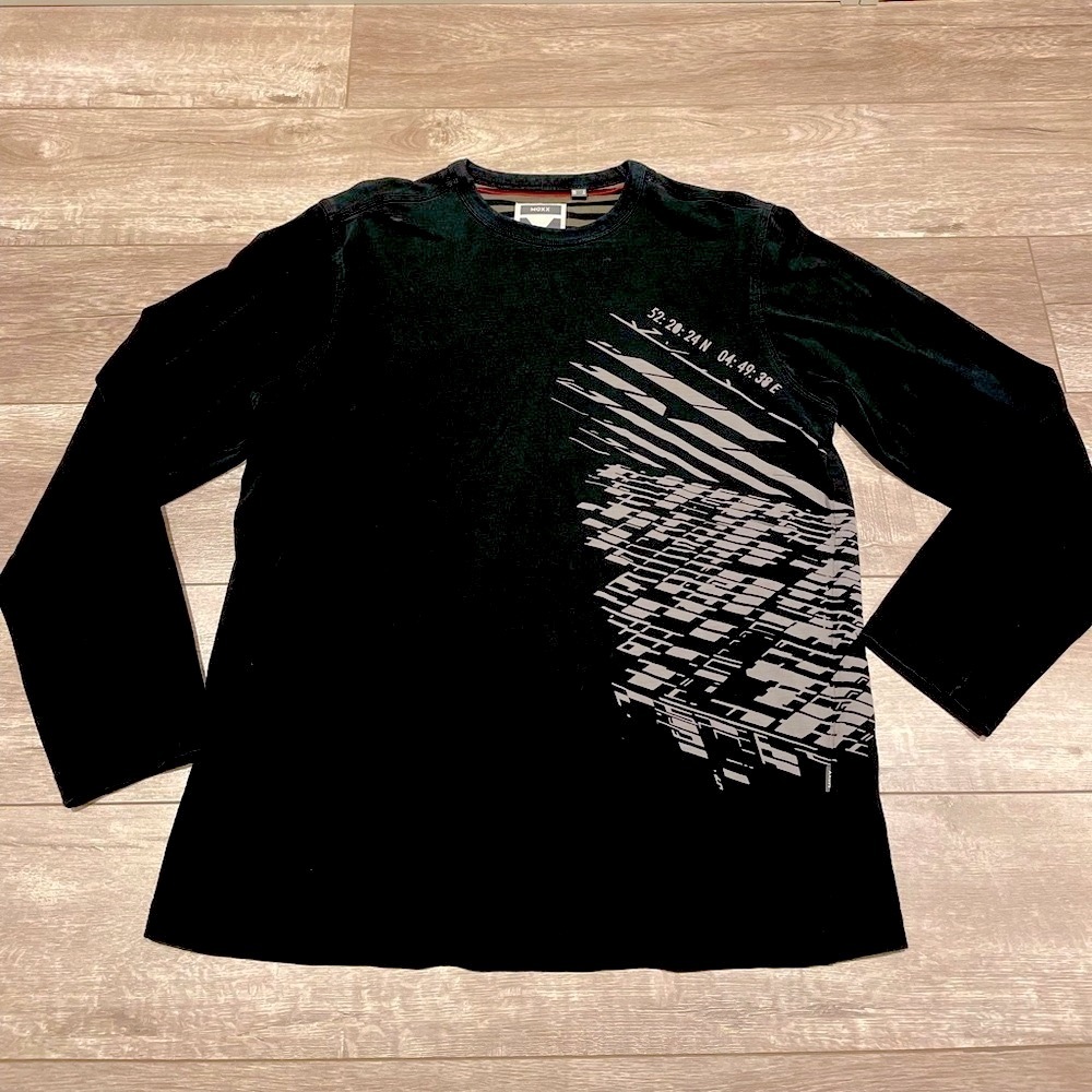 MEXX Mens Long Sleeve Tee. Size M